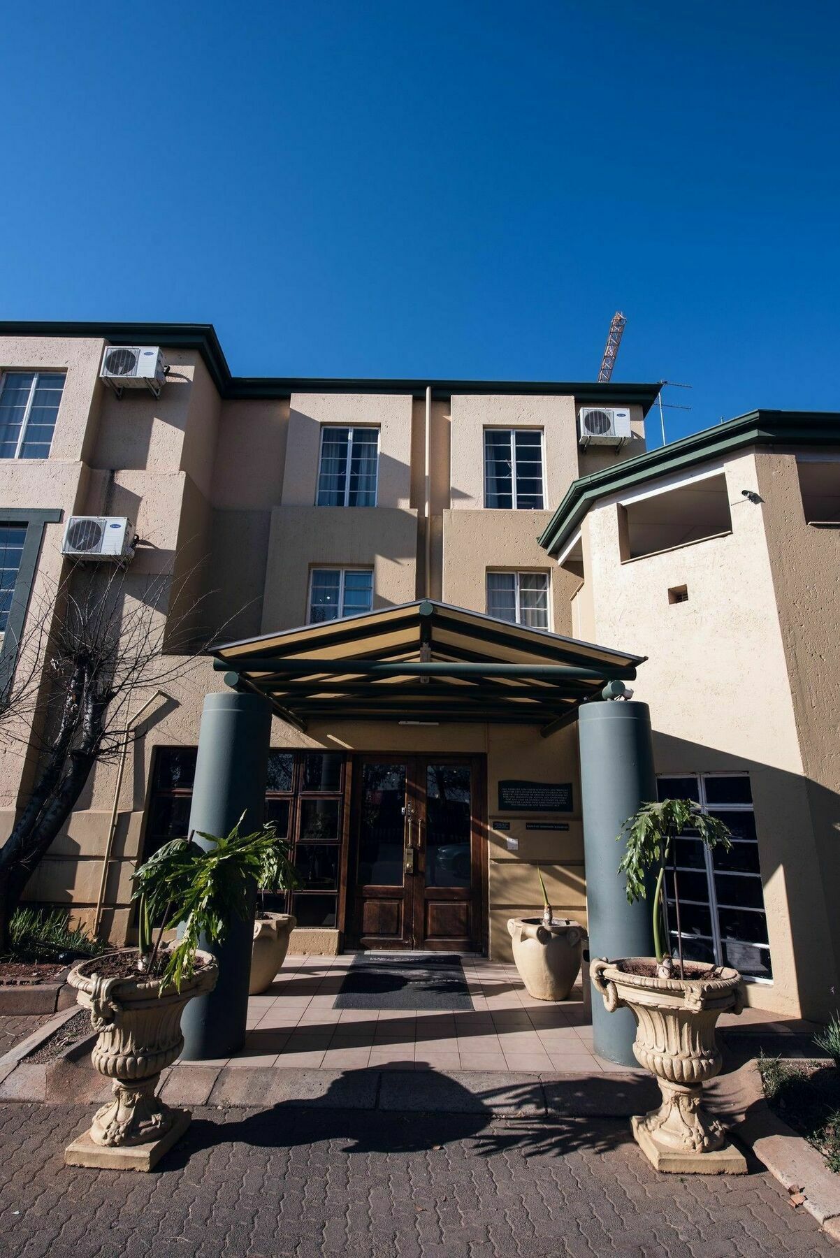 Airport Inn Executive Suites Kempton Park Exterior foto